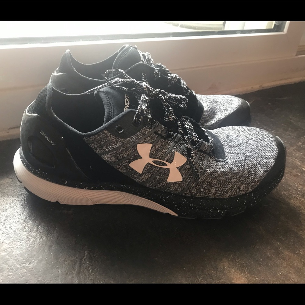 Women’a Under Armour size 8.5